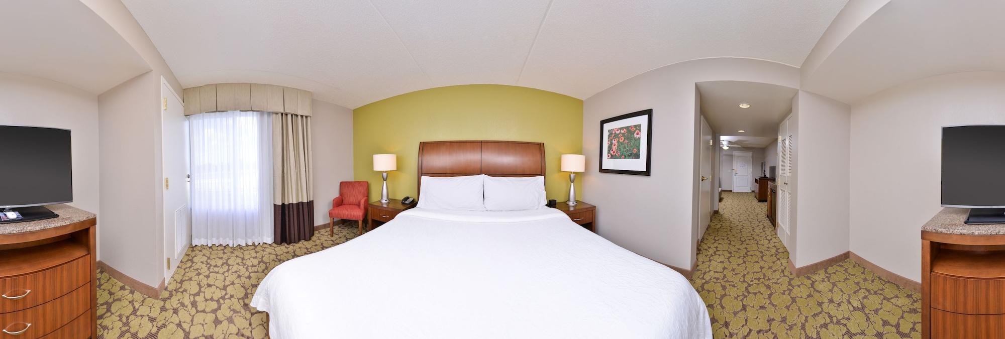 Hilton Garden Inn Indianapolis/Кармел Экстерьер фото
