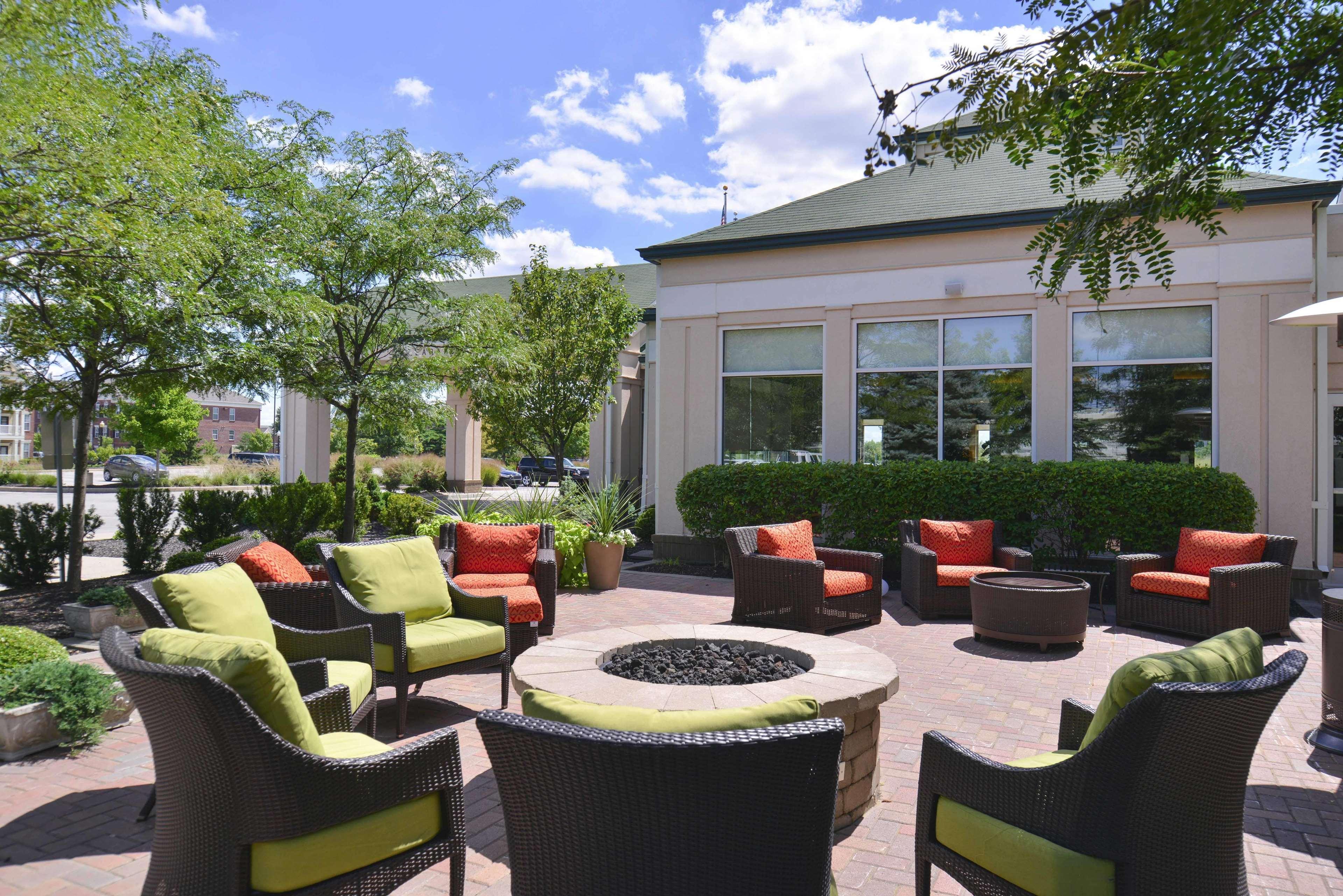 Hilton Garden Inn Indianapolis/Кармел Экстерьер фото