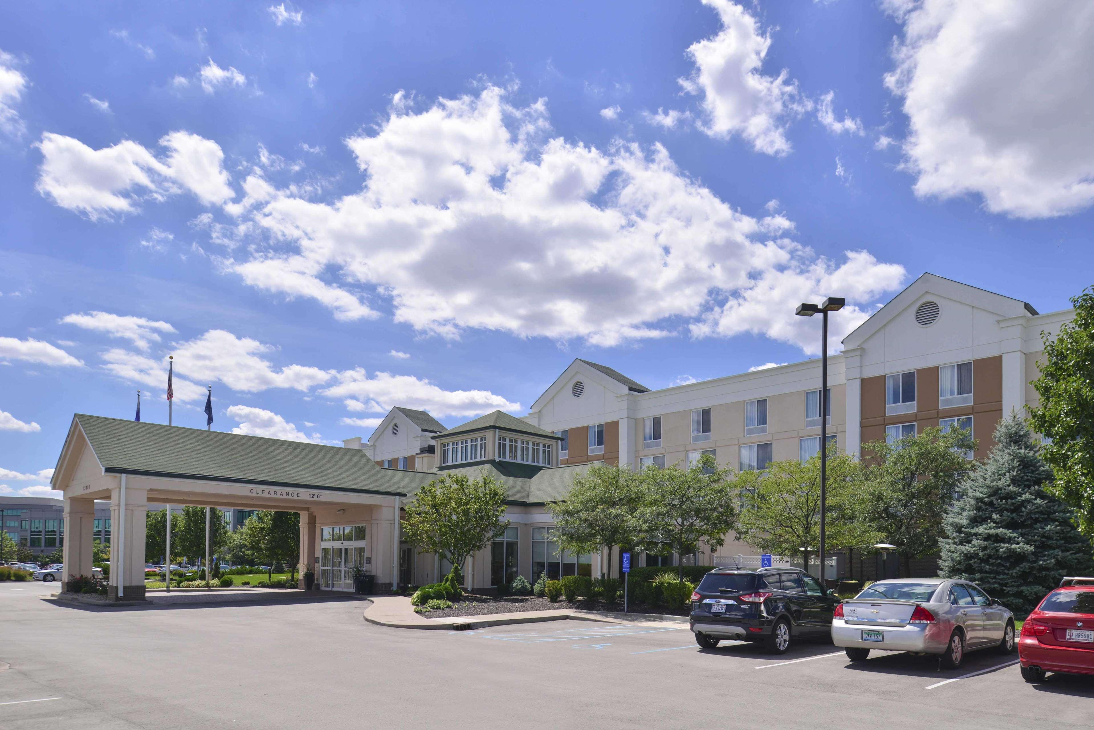 Hilton Garden Inn Indianapolis/Кармел Экстерьер фото