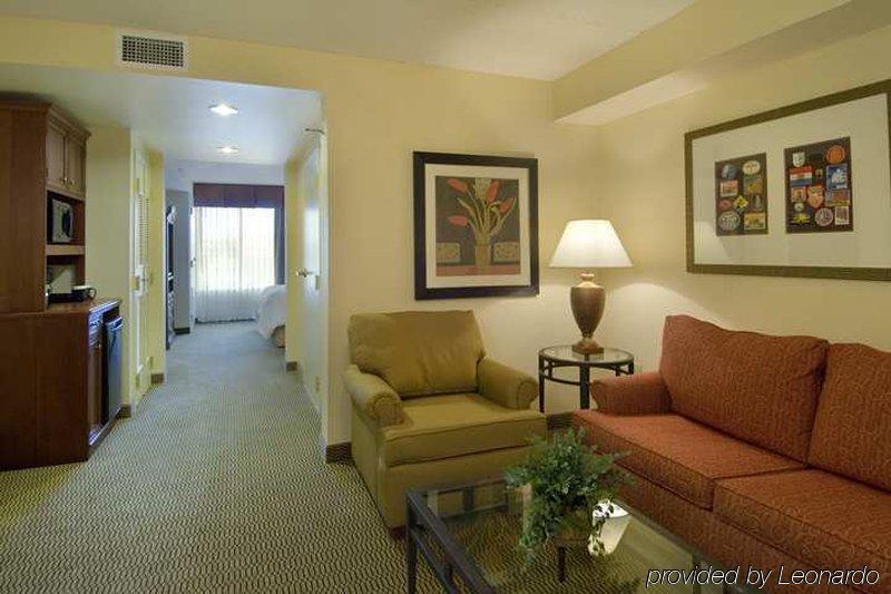 Hilton Garden Inn Indianapolis/Кармел Номер фото